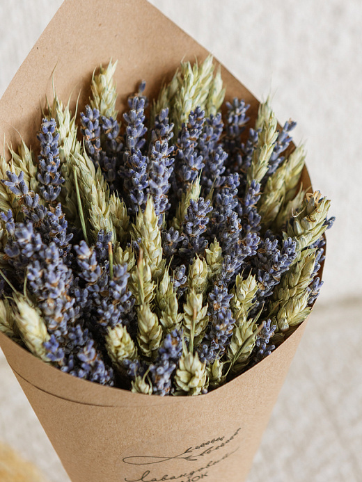 Букет лаванда крымская и пшеница, средний