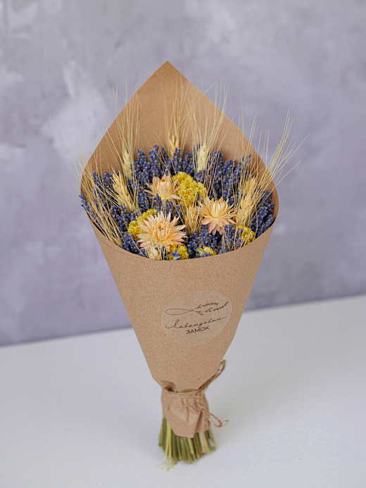 Букет лаванда крымская, пшеница и нежные сухоцветы, средний