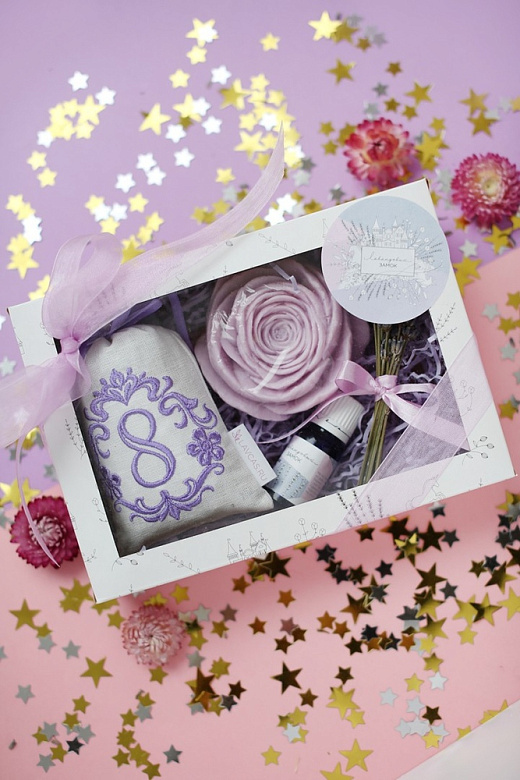 Подарочный набор к 8 марта "Фиолетовый"